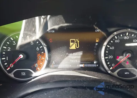 2017 Jeep Renegade Deserthawk 4X4 from USA, damaged, VIN ZACCJBCB0HPE90108